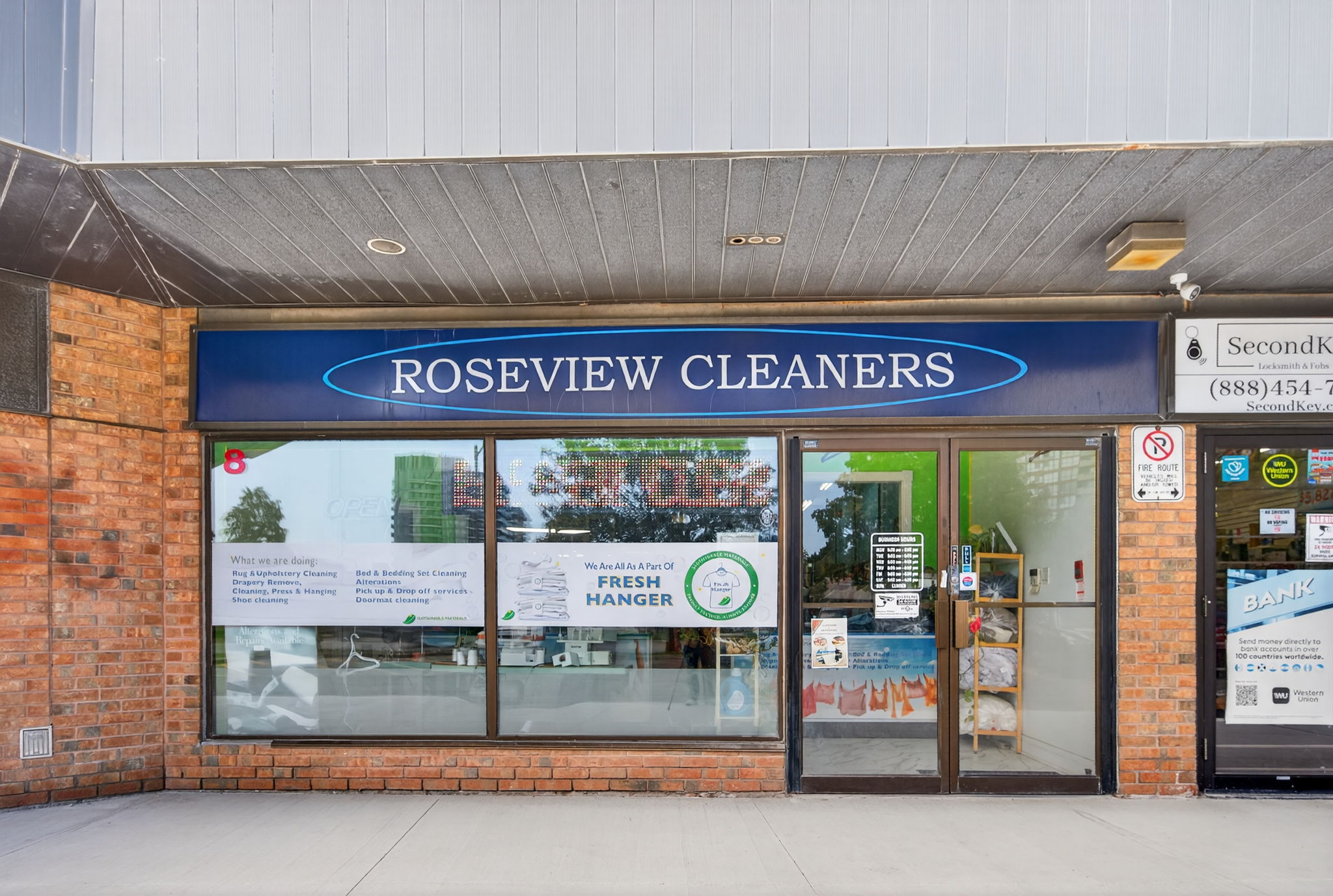 9625 Yonge St unit 8 Richmond Hill, ON L4C 1V6