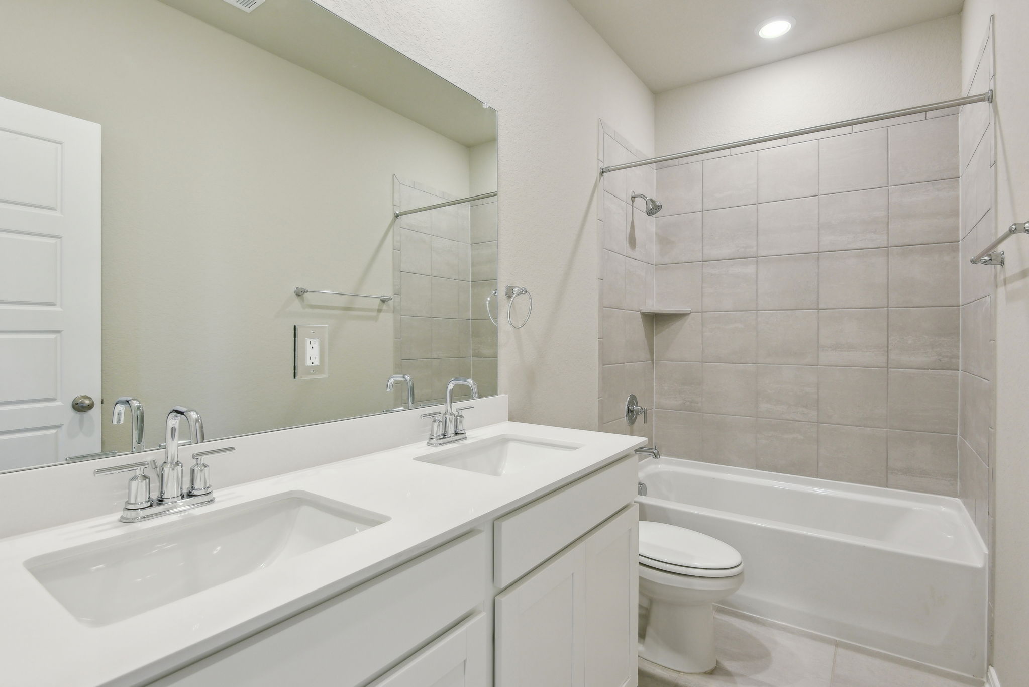  San Antonio- Catalina- 9626 Grand Via Blvd, Converse, TX, 78109-024