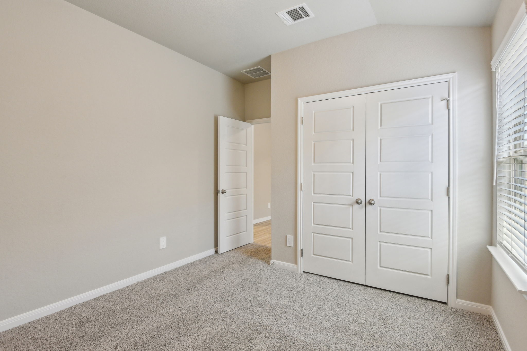  San Antonio- Catalina- 9626 Grand Via Blvd, Converse, TX, 78109-033