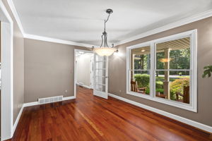  Photo 52