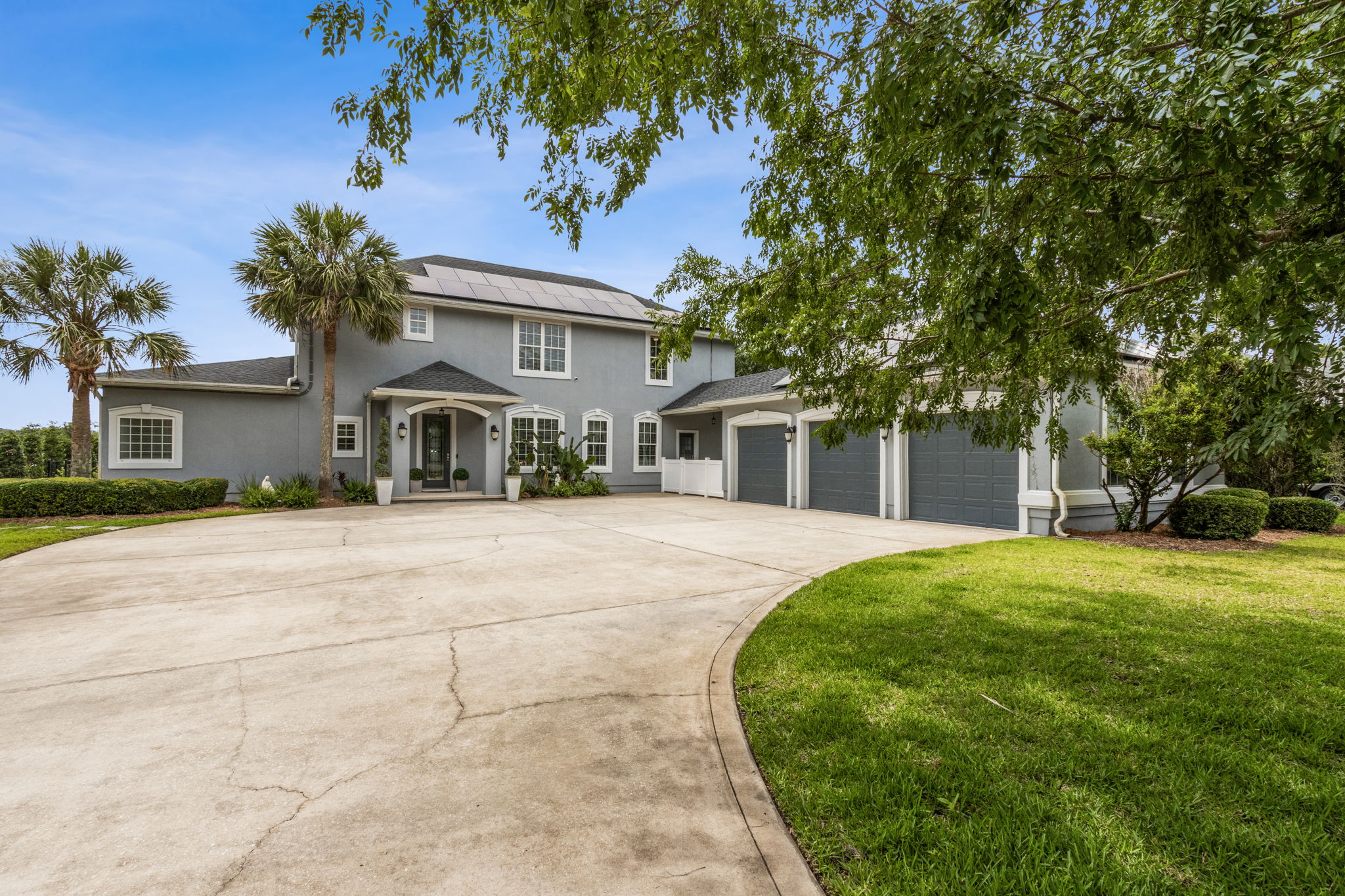 Welcome to 96266 Dowling Drive
