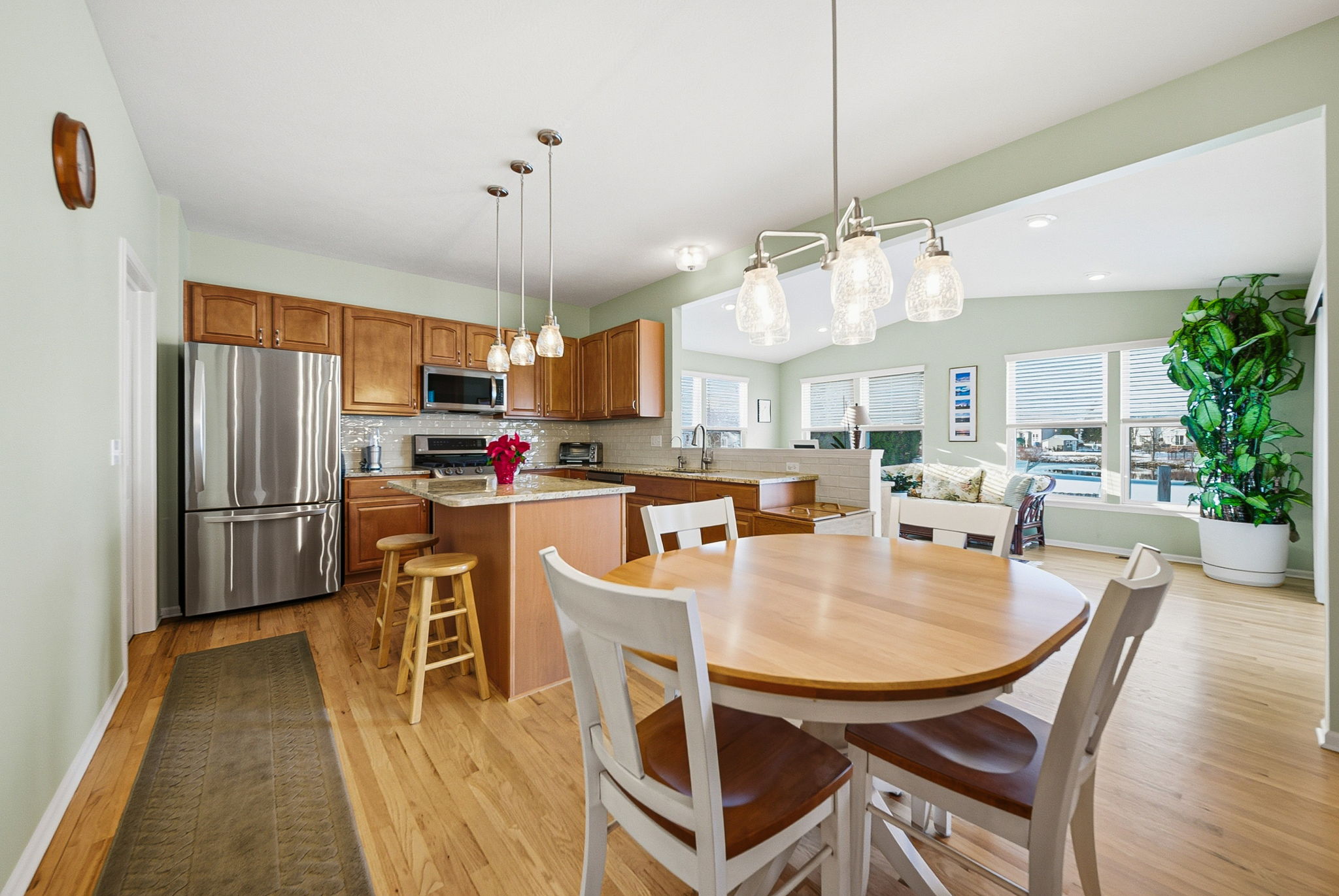 Beth Wallace - 9628 Kingston Trl-4