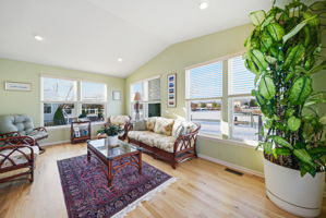 Beth Wallace - 9628 Kingston Trl-5