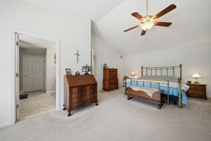 Beth Wallace - 9628 Kingston Trl-8