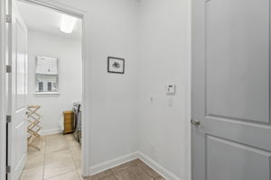  Photo 35