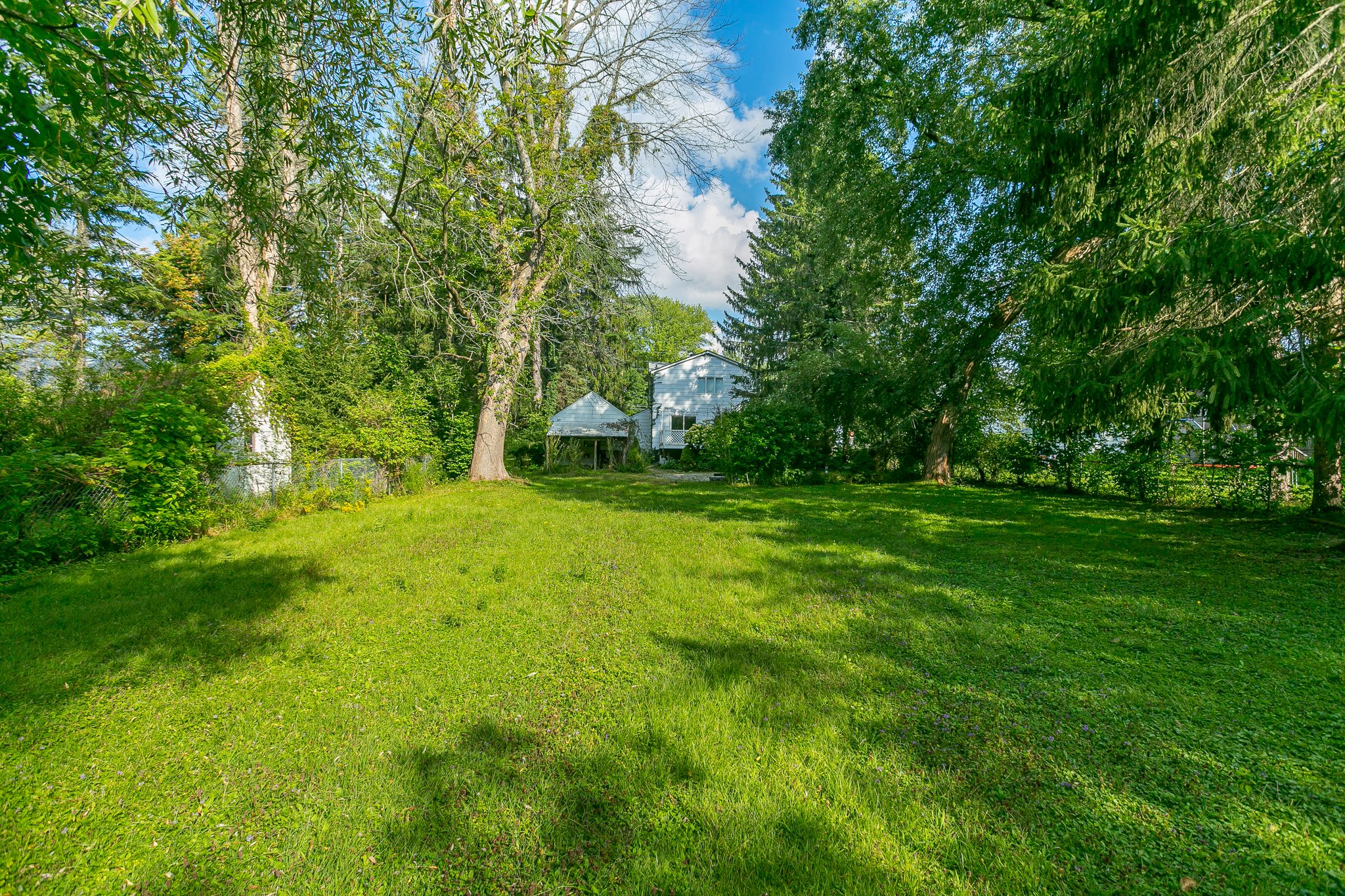 963 Five Mile Line Rd, Webster, NY 14580, USA Photo 22