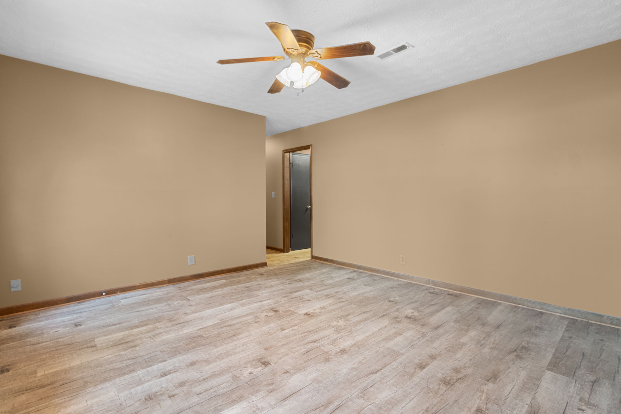 963 Cooper Way, Lawrenceville, GA 30046, USA Photo 6