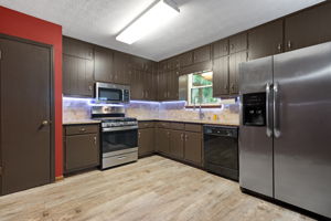 963 Cooper Way, Lawrenceville, GA 30046, USA Photo 9