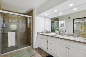 La Mesa Terrace Unit H-2306-022.jpg