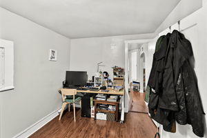  Photo 30
