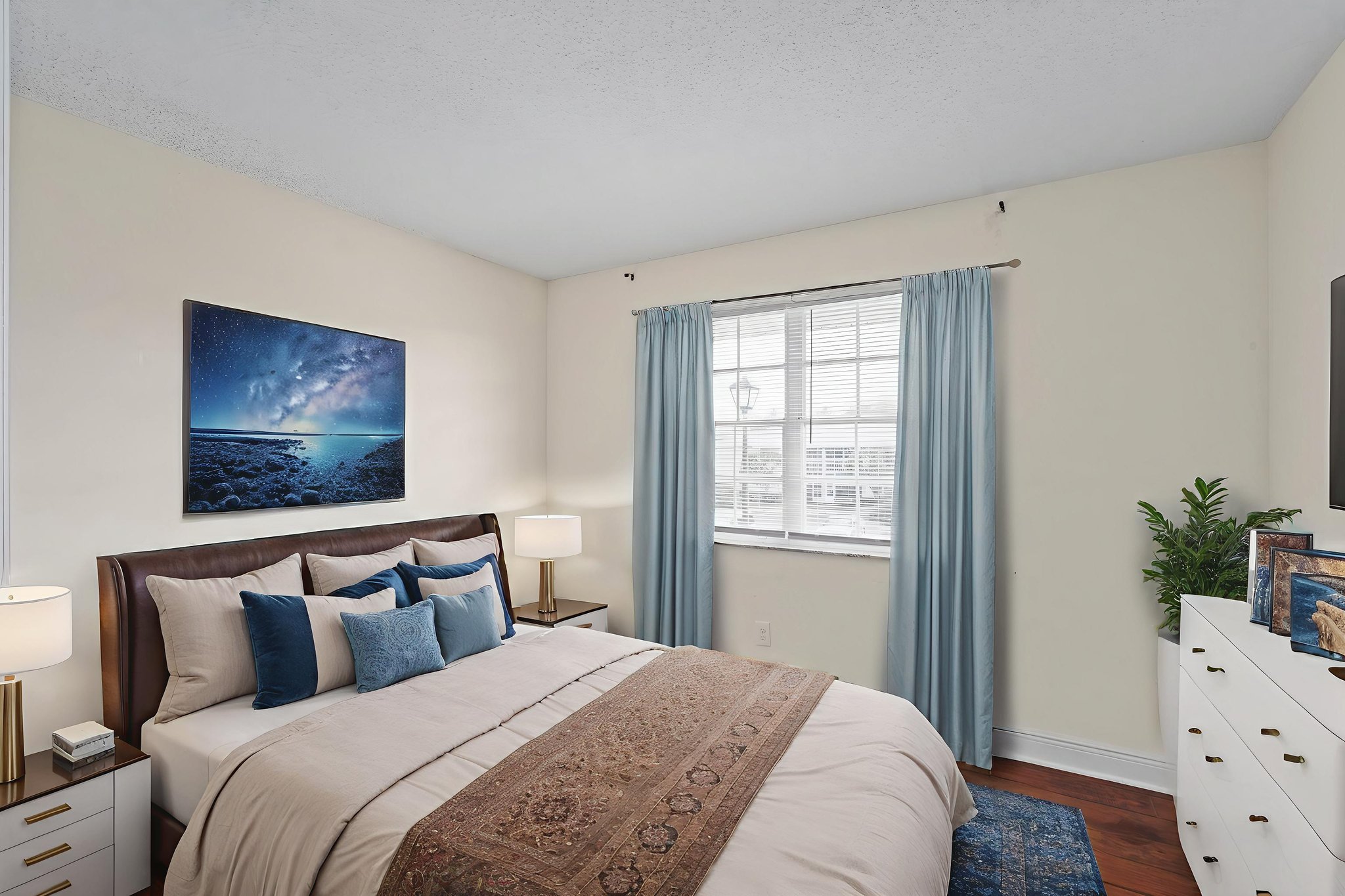 Sonesta30 virtually staged.jpeg