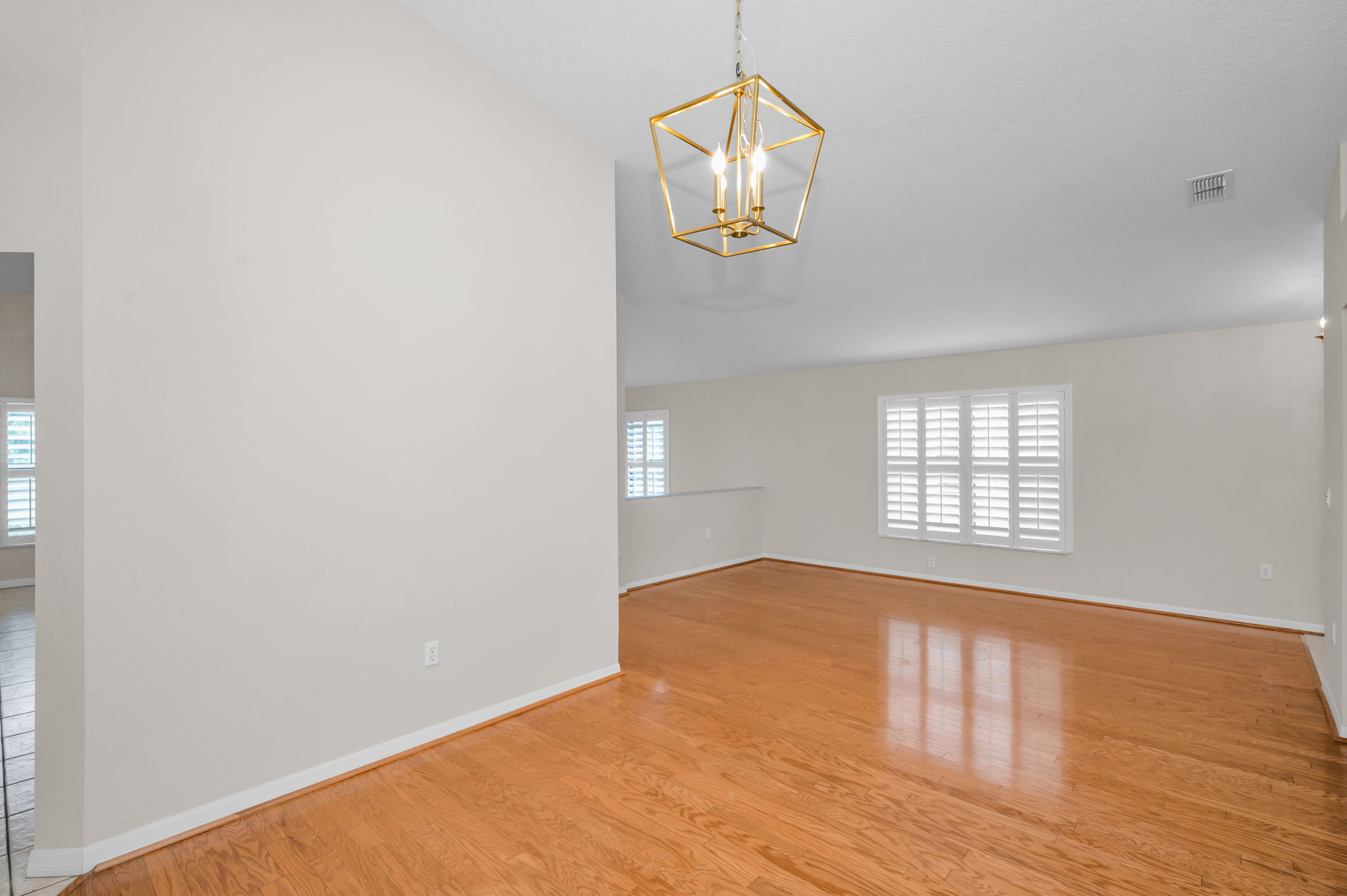 Dining Room4