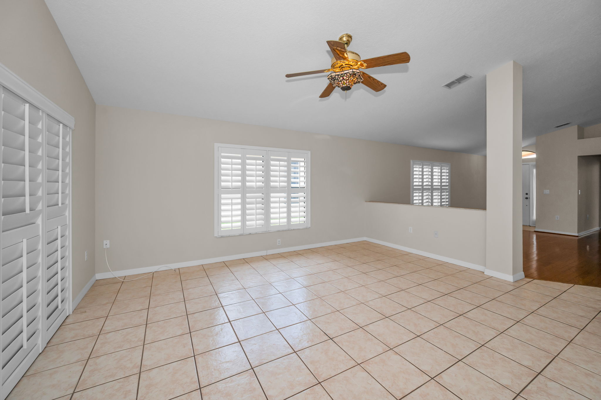 Family Room4