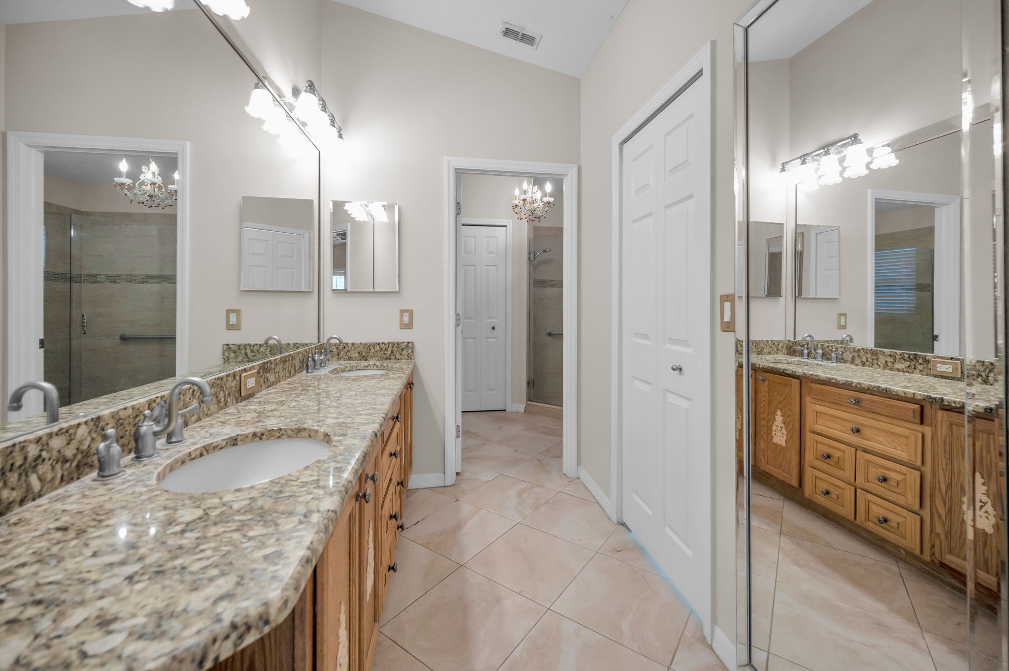 Primary Bathroom1a