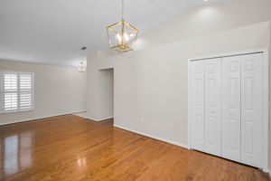 Dining Room5