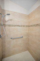 Primary Bathroom1c