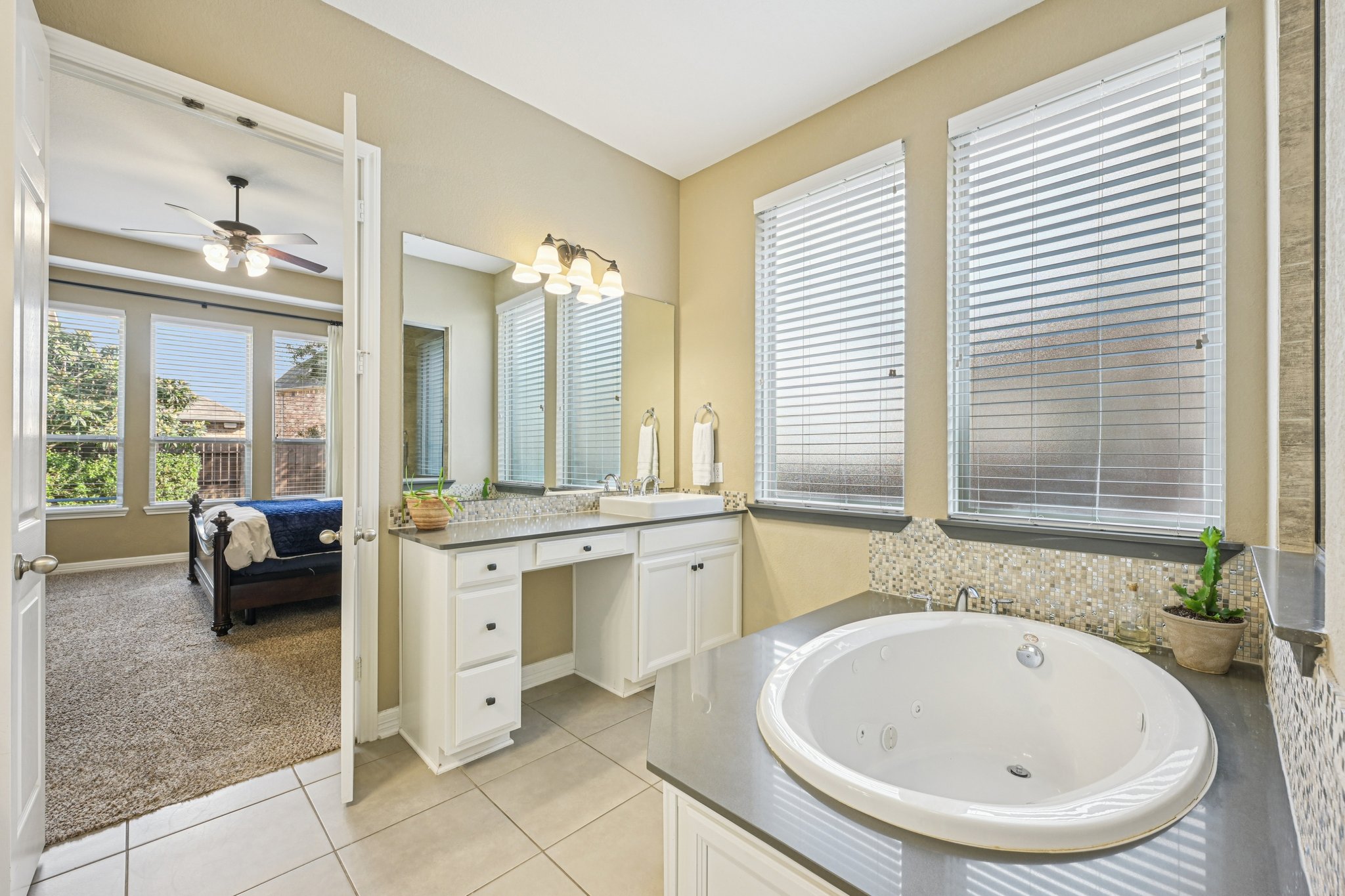 Wildgrove Hollow Dr-S2312-036.jpg