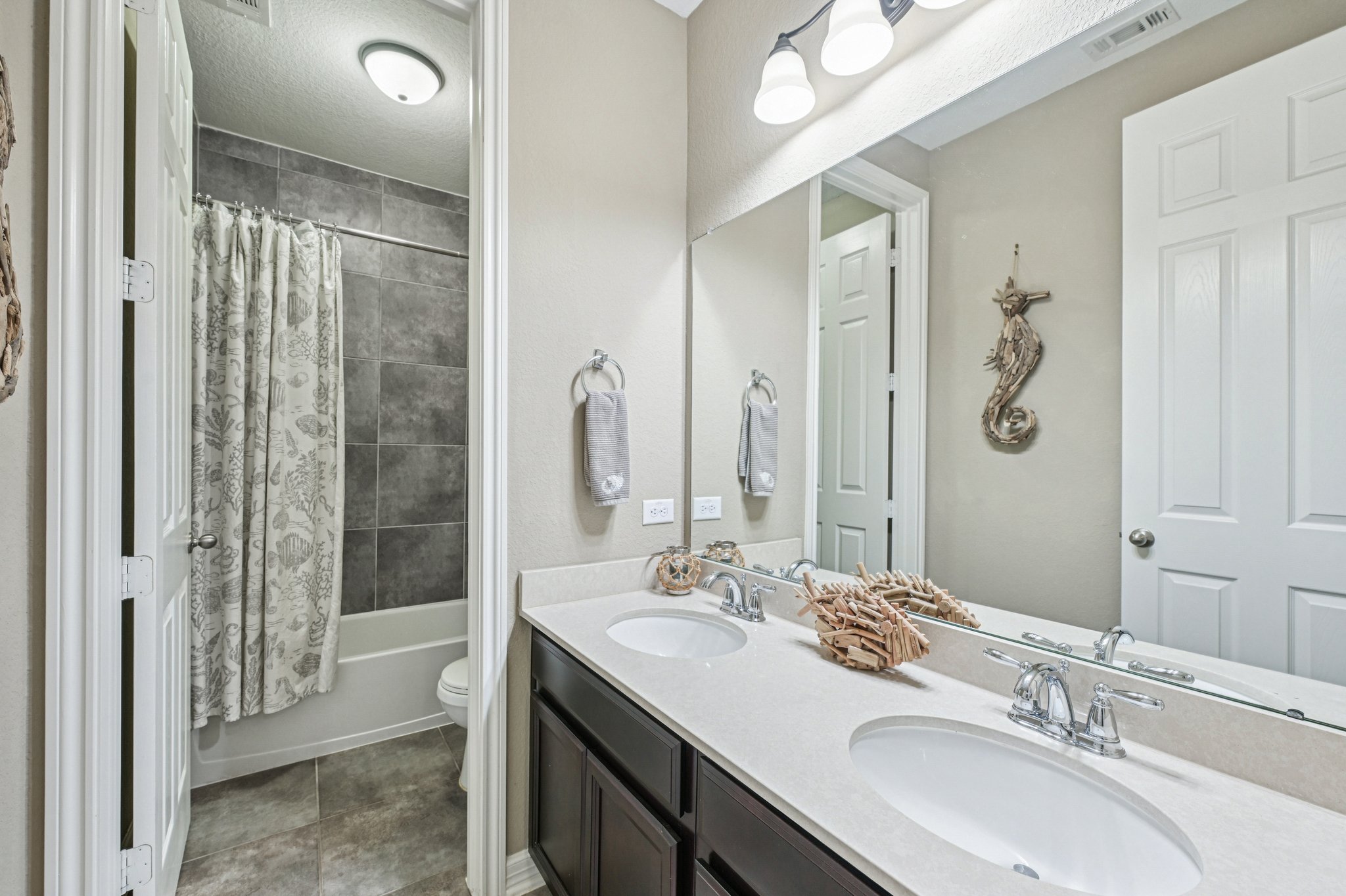 Wildgrove Hollow Dr-S2312-042rr.jpg