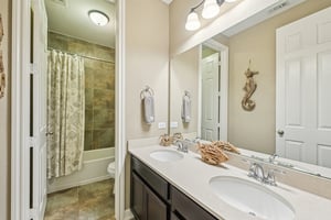 Wildgrove Hollow Dr-S2312-042.jpg