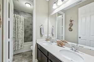 Wildgrove Hollow Dr-S2312-042rr.jpg