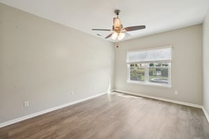 Lakeside Dr 68-S1504-013.jpg