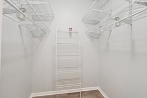 Lakeside Dr 68-S1504-014.jpg