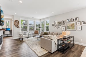 NE 183rd St unit d-1906-005.jpg