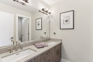NE 183rd St unit d-1906-023.jpg