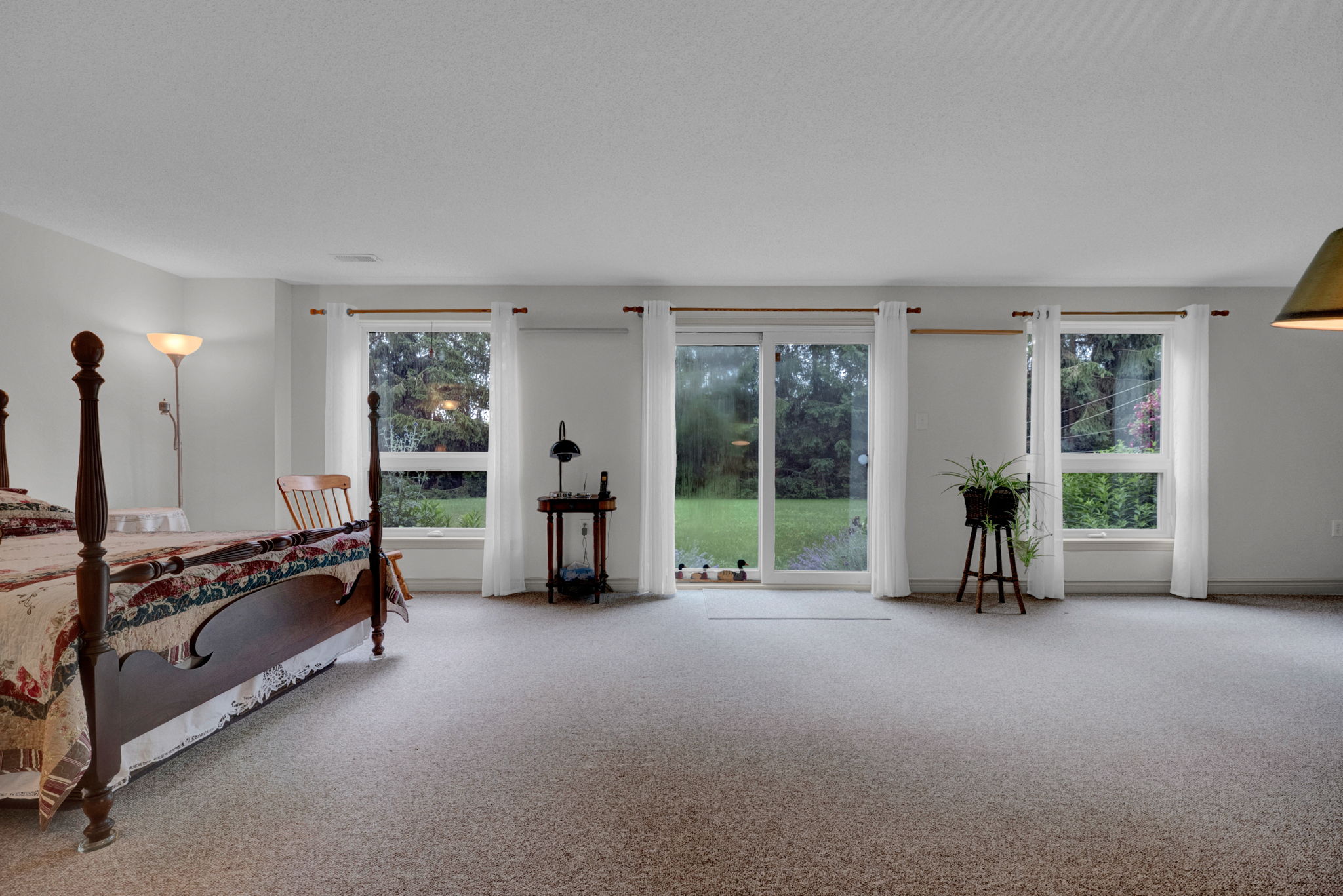  Photo 107