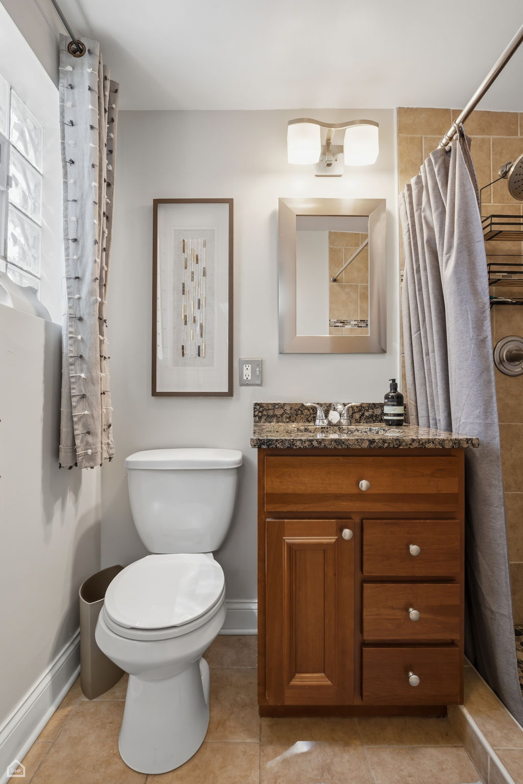 Standing shower
