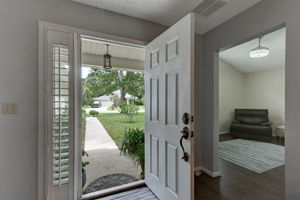 Front Entry Detail
