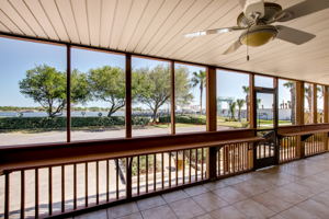Screened-in Porch