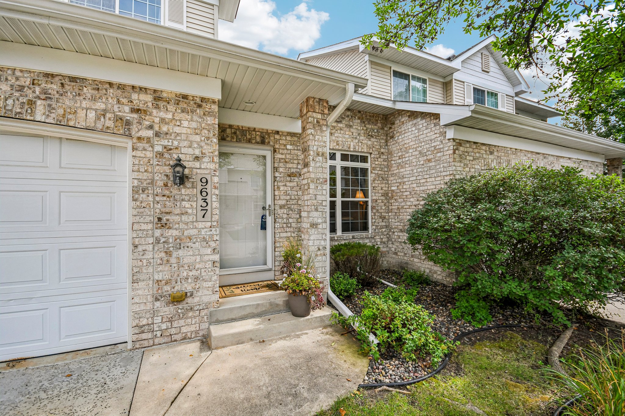 Belmont Ln-S0909-004.jpg