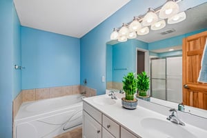 Belmont Ln-S0909-029.jpg