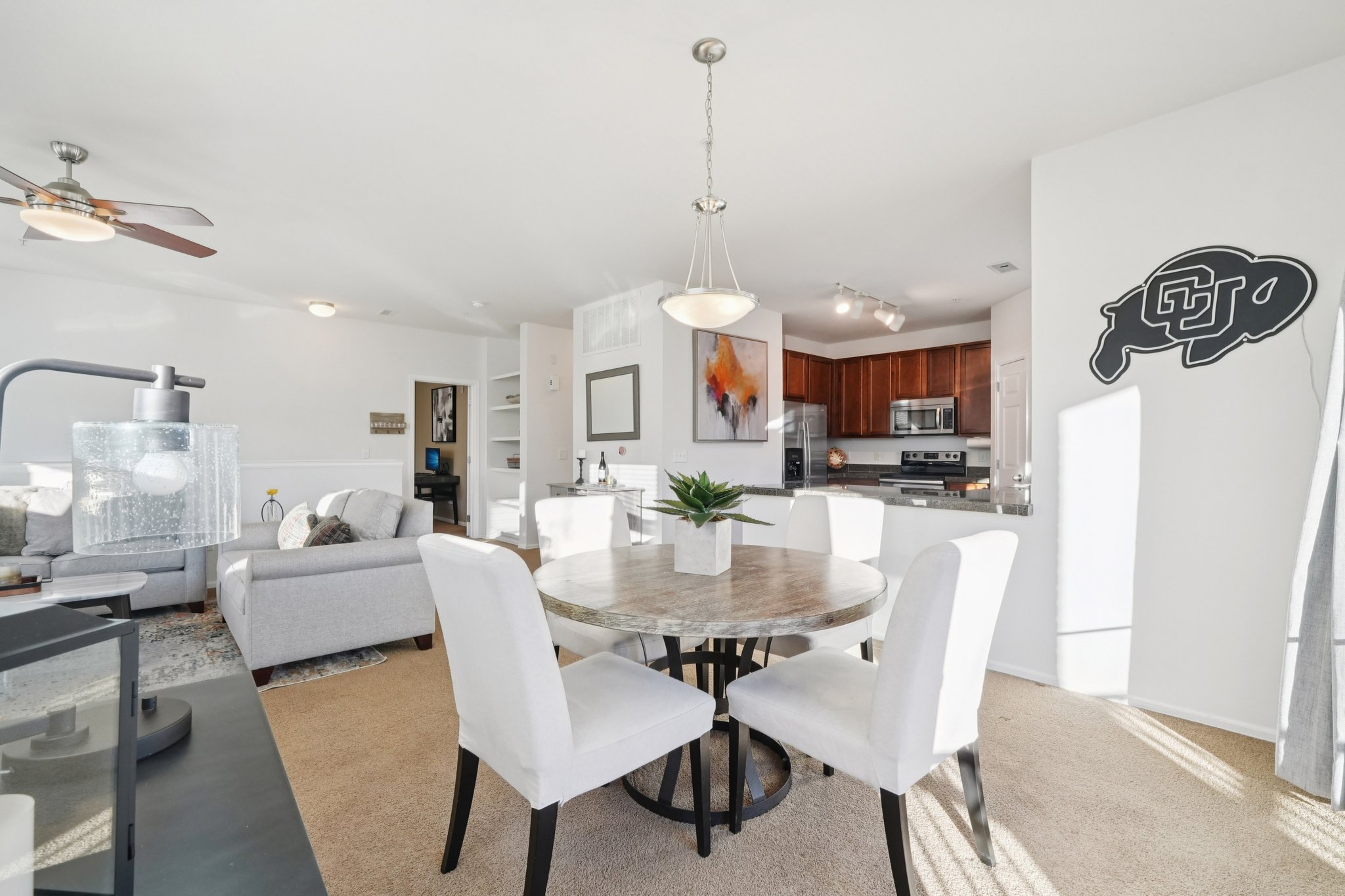 E 5th Ave-S1501-007.jpg