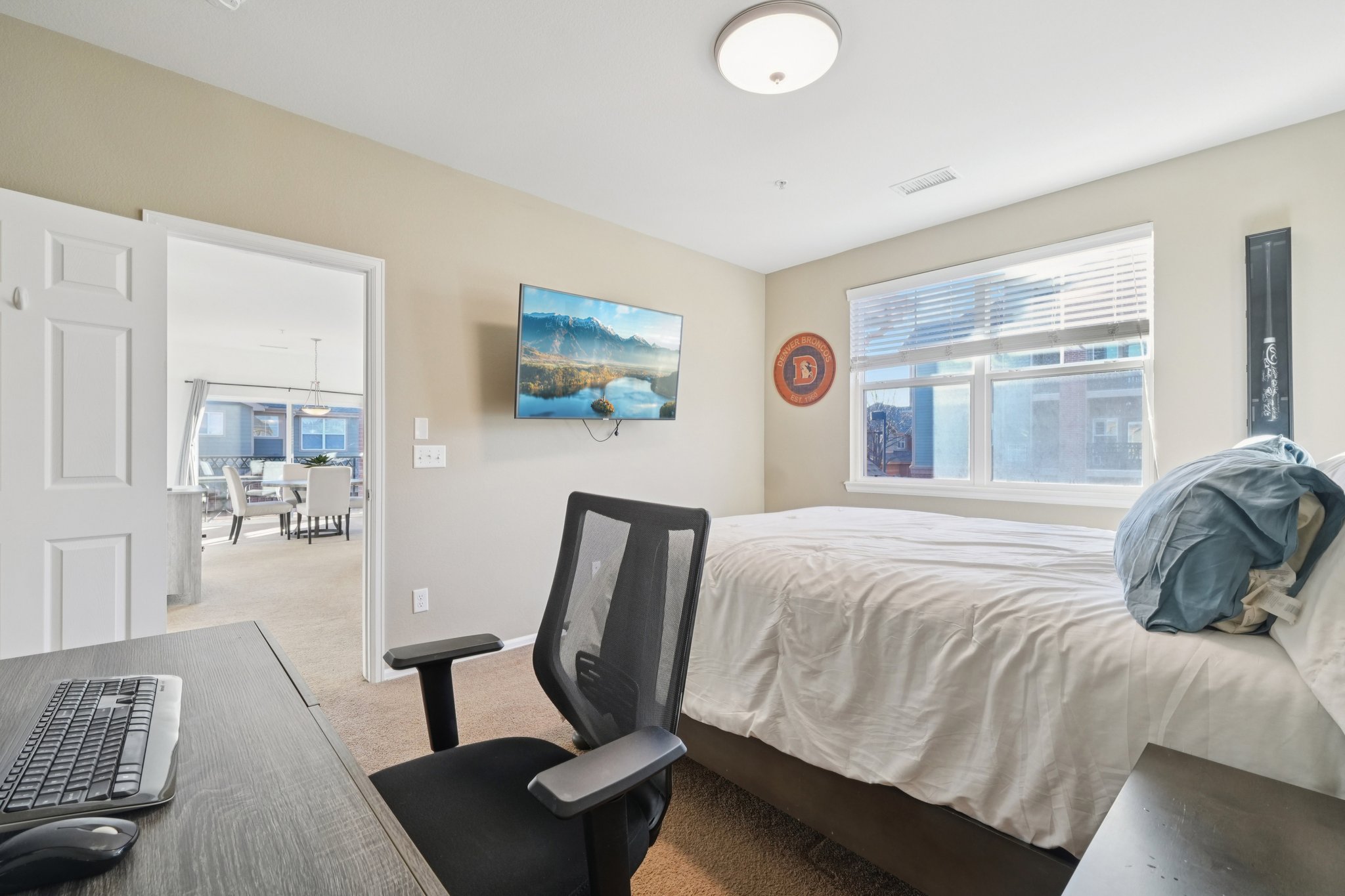 E 5th Ave-S1501-020.jpg