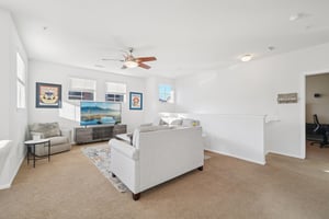 E 5th Ave-S1501-003.jpg