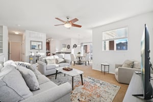 E 5th Ave-S1501-004.jpg