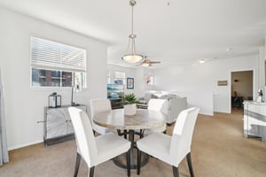 E 5th Ave-S1501-008.jpg