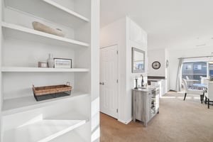 E 5th Ave-S1501-014.jpg