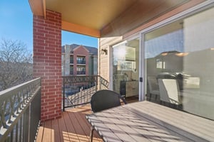 E 5th Ave-S1501-027.jpg