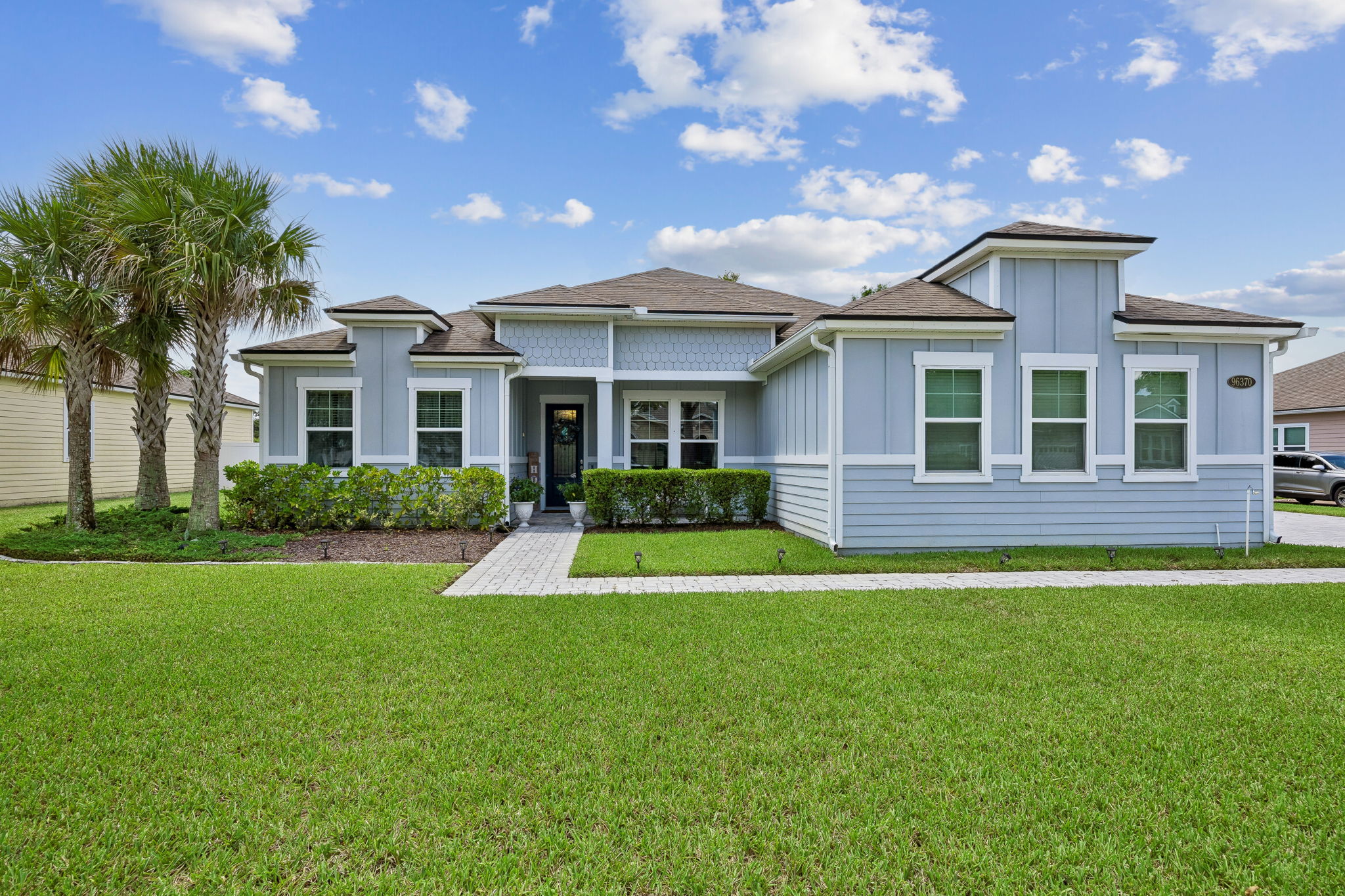 Welcome to 96370 Grande Oaks Ln