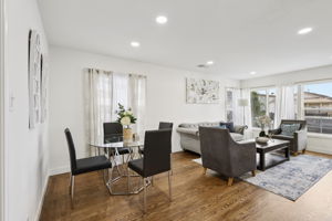 9638 E St-L2201-009