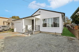 A -9638 E St-S2201-004