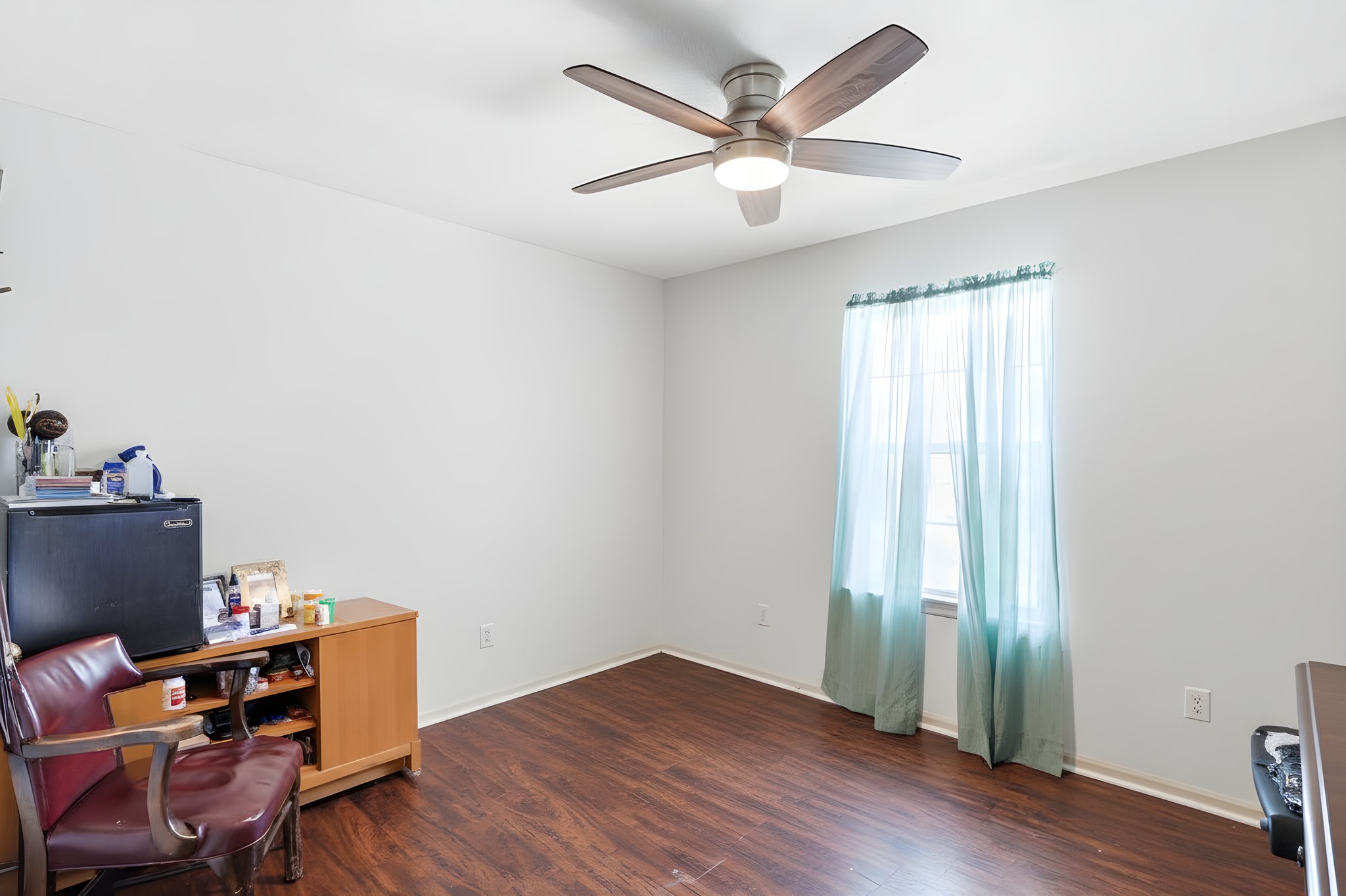6Y8A0951 furniture removed.jpeg