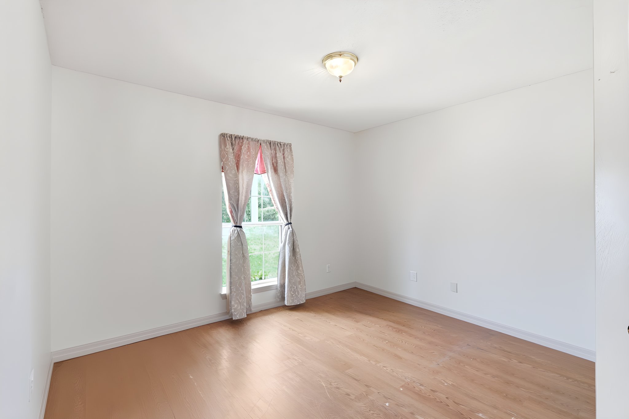 6Y8A0966 furniture removed.jpeg