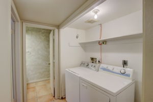 N 87th Pl-024
