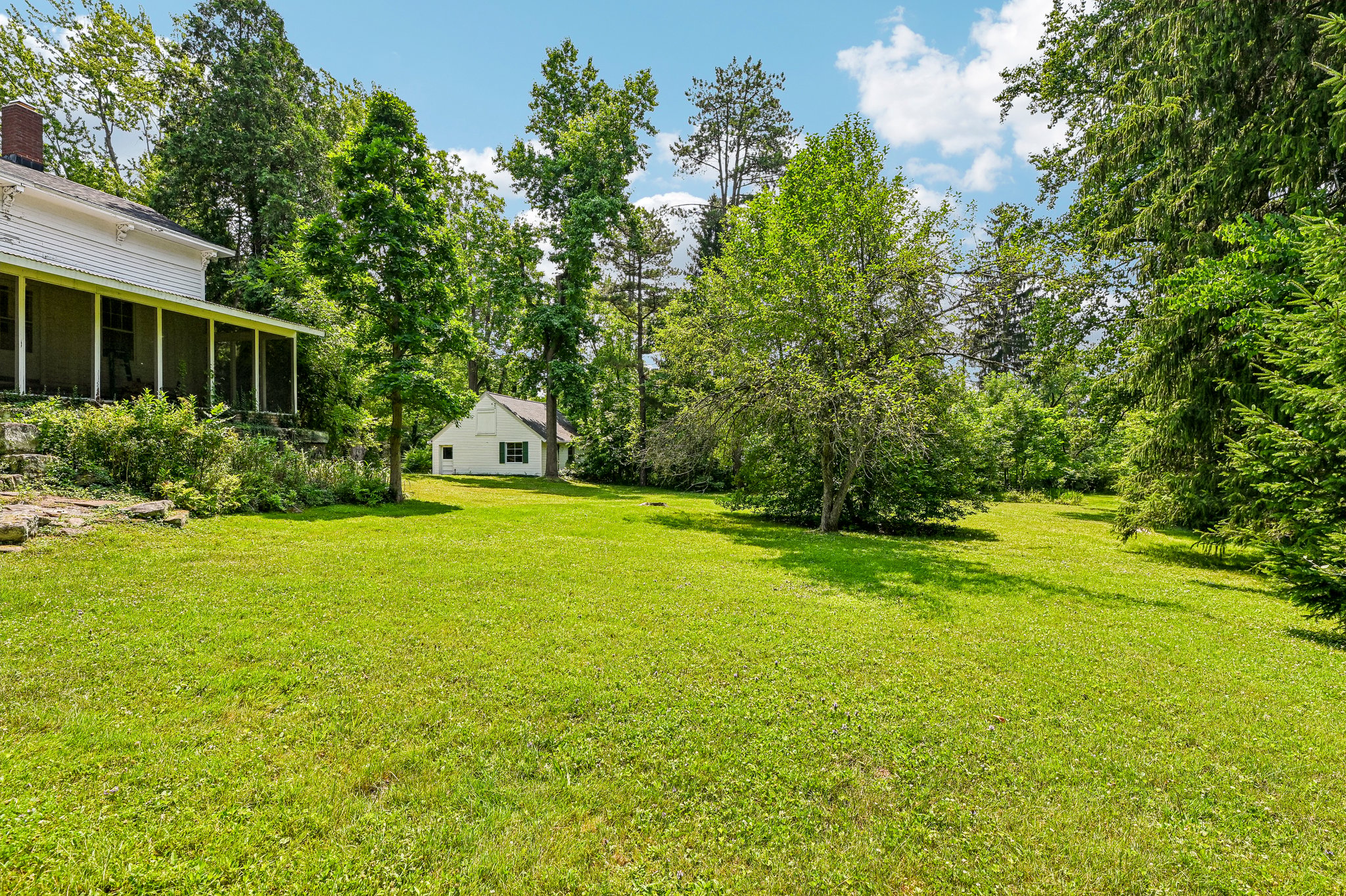 Darrow Rd-S1507-047.jpg