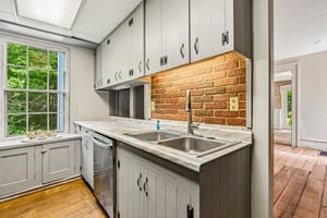Darrow Rd-S1507-012.jpg
