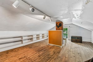 Darrow Rd-S1507-030.jpg